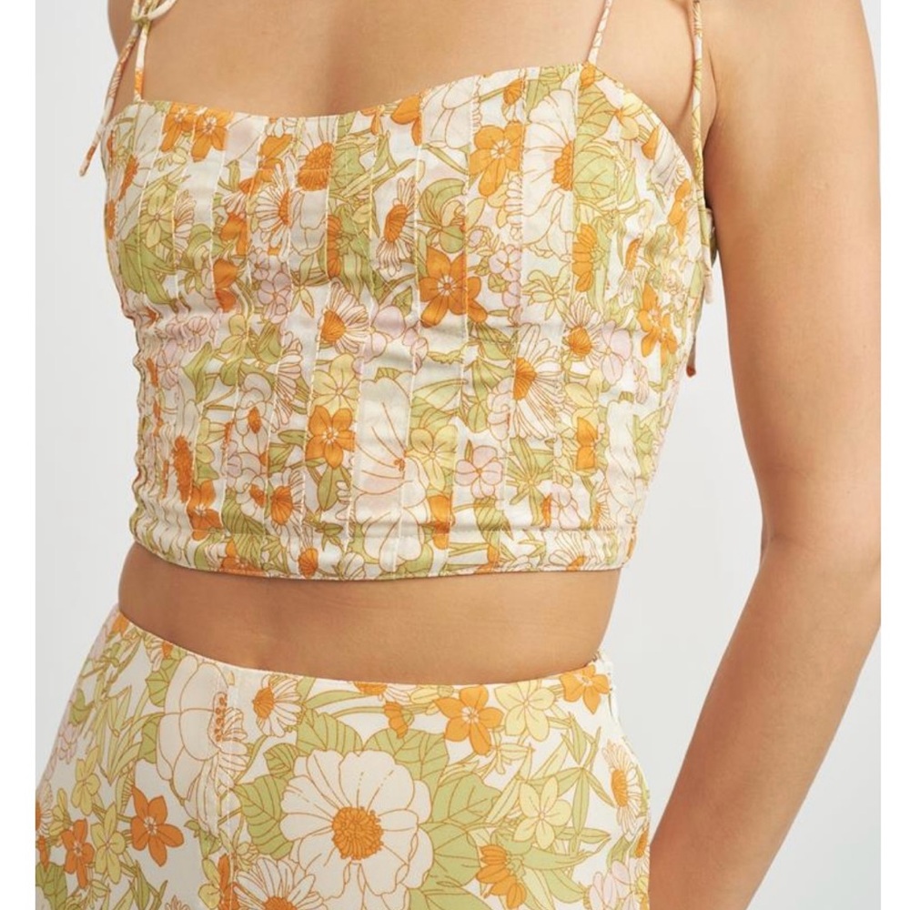 En Saison Yellow and Orange Ruched Crop Skirt Set